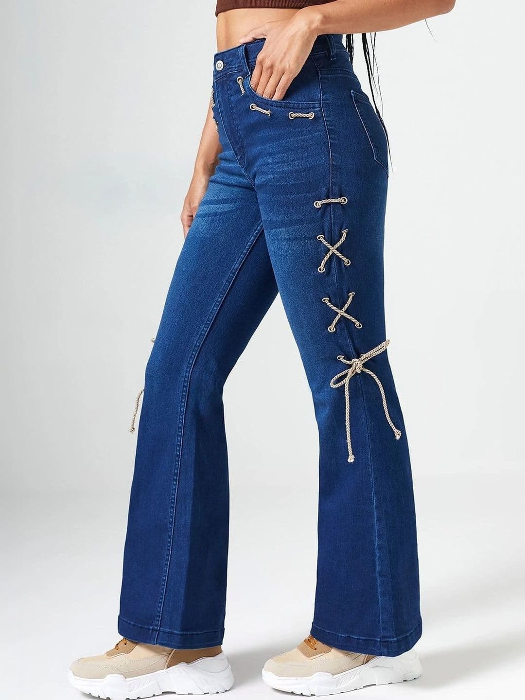 DOLCE CRUDO Women Bootcut Mid-Rise Coated Stretchable Jeans thumbnail 7