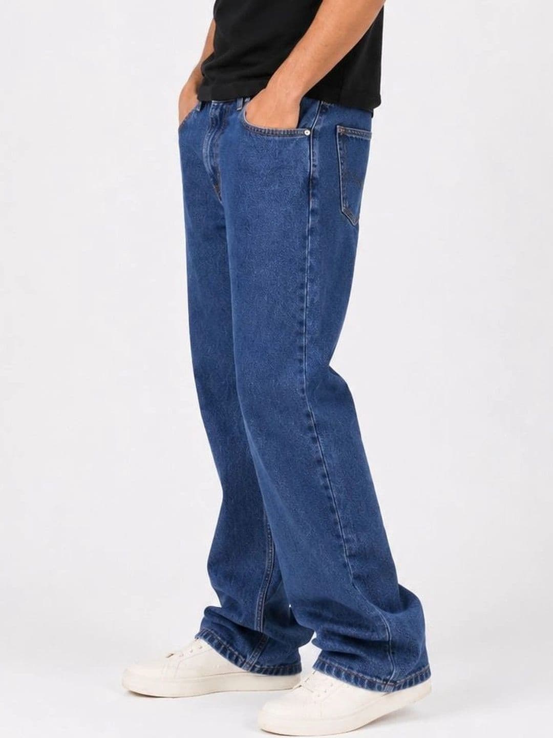 MQ Denim Men Straight Fit Mid-Rise Jeans thumbnail 2