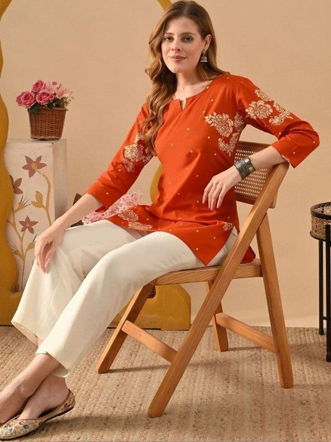 KALAMIR Floral Printed Kurti thumbnail 2