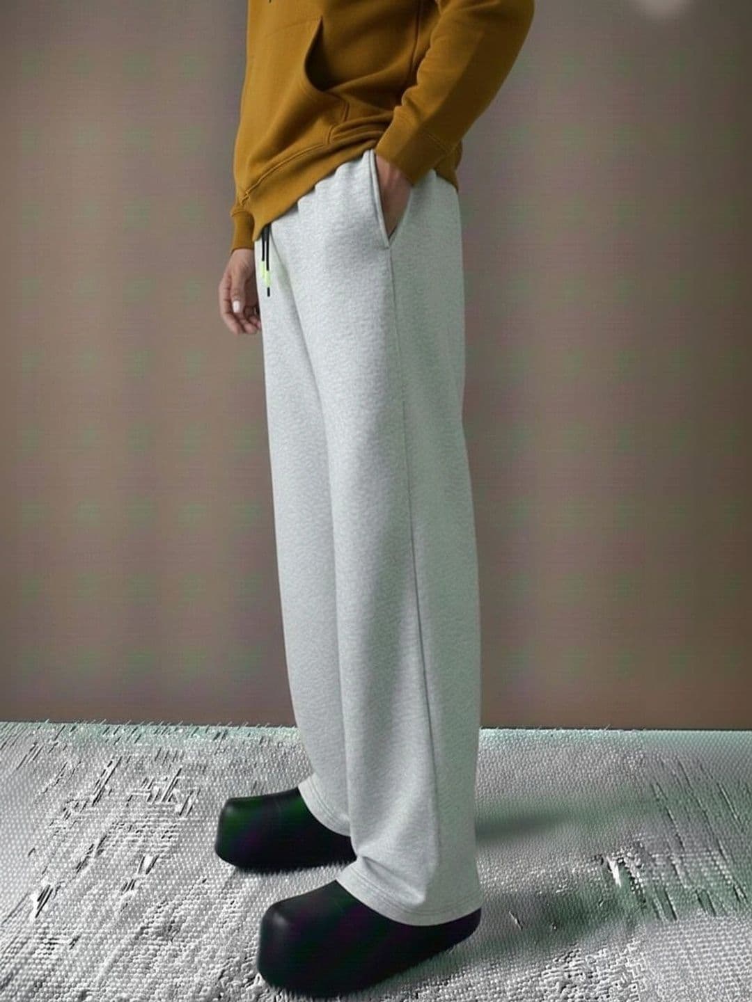Daphne Maurier Men Regular Fit Training Track Pants - view 1