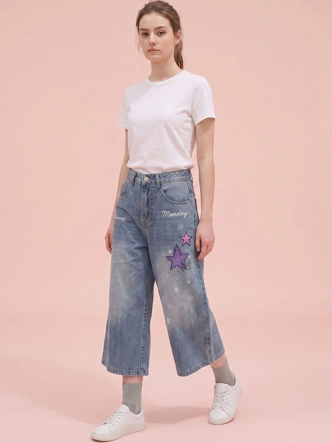 ATELIER REBEL Women Relaxed Fit Mid-Rise Light Fade Embroidered Jeans thumbnail 3