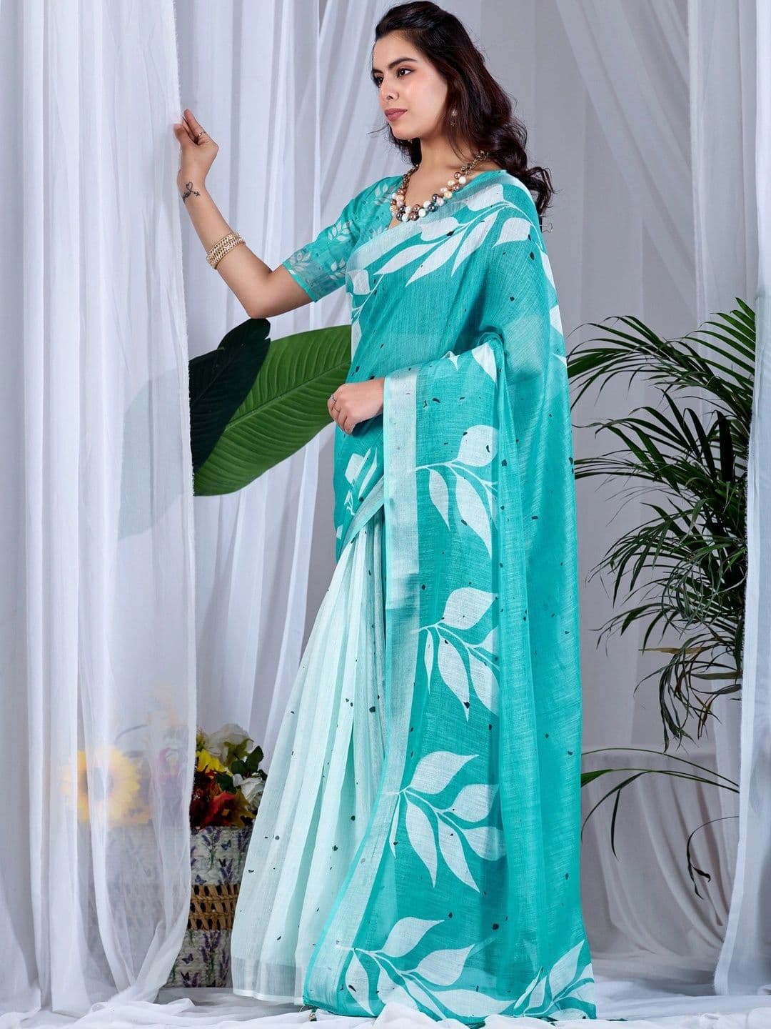 Moda Rapido Ethnic Motifs Zari Linen Blend Designer Saree thumbnail 2