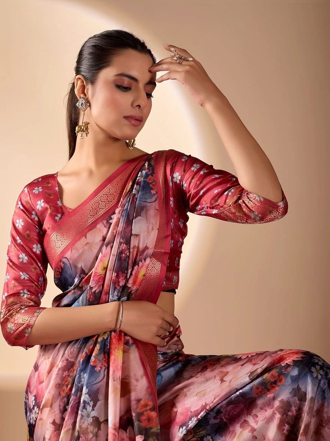 Moda Rapido Floral Zari Silk Blend Designer Saree thumbnail 6