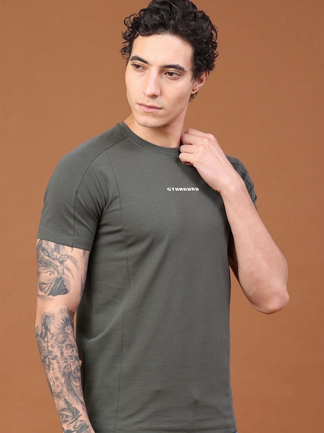 V-Mart Men Typography Slim Fit T-shirt - view 1