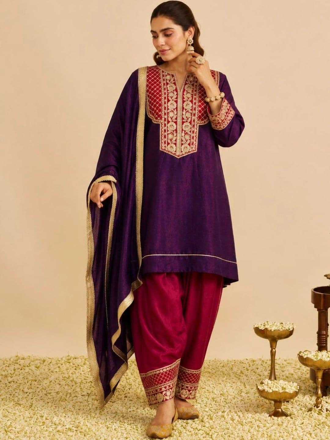 Colors of Earth Colors of Earth Women Ethnic Motifs Thread Work Pure Silk Kurta with Patiala & With - view 1