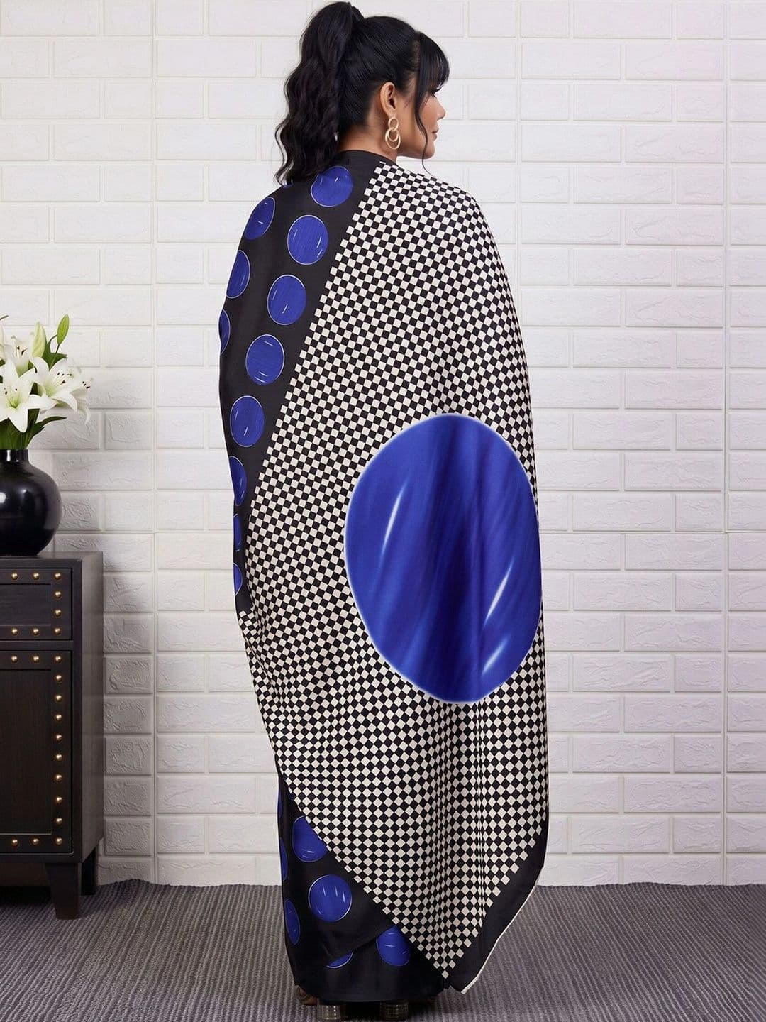 Anouk Polka Dot Satin Designer Banarasi Saree thumbnail 3