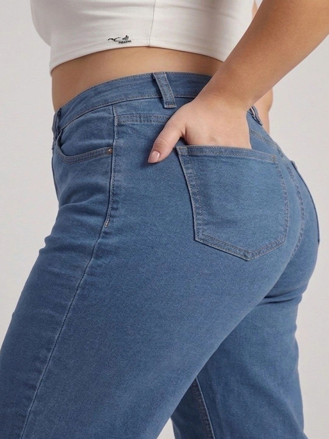 Chemistry Women Wide Leg High-Rise Light Fade Stretchable Jeans thumbnail 5