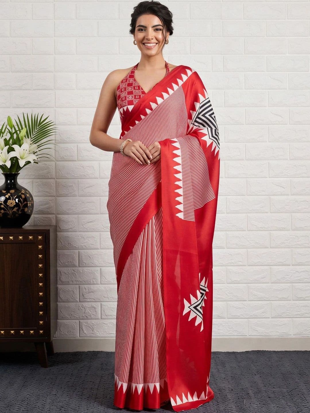 Anouk Striped Satin Designer Banarasi Saree thumbnail 6