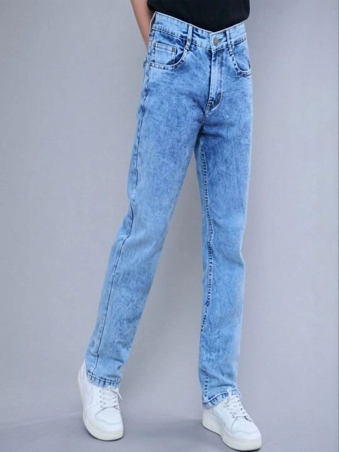 Moda Rapido Men Straight Fit Mid-Rise Light Fade Jeans thumbnail 5