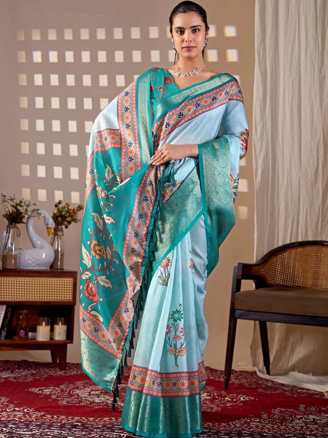 Moda Rapido Floral Zari Silk Blend Designer Saree thumbnail 2