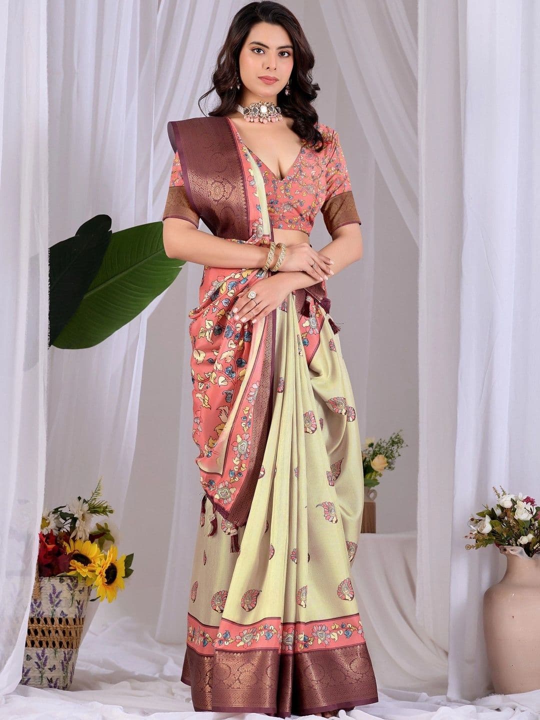 Moda Rapido Floral Zari Silk Blend Designer Saree thumbnail 7