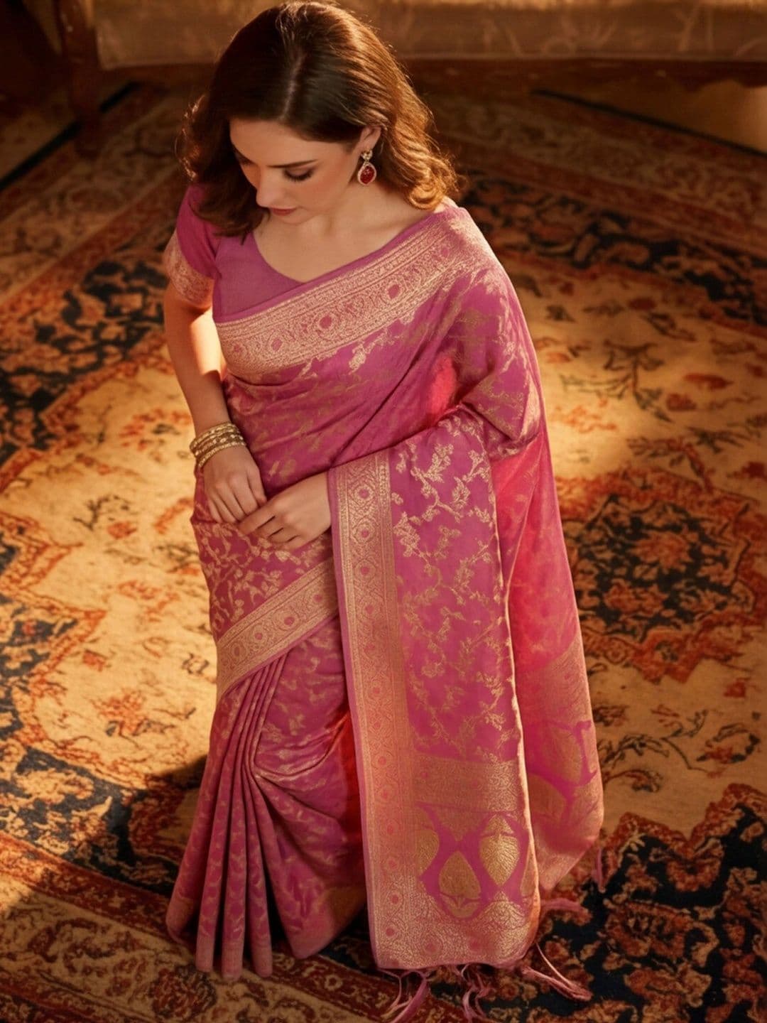 Anouk Rustic Woven Design Zari Silk Blend Designer Banarasi Saree thumbnail 6