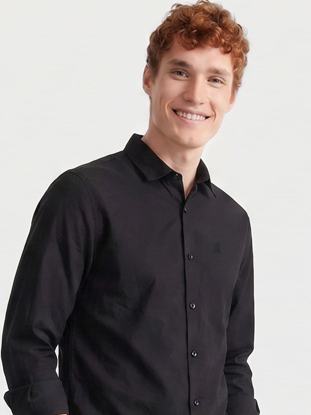Mast & Harbour Easy Drape Textured Back Shirt - view 1