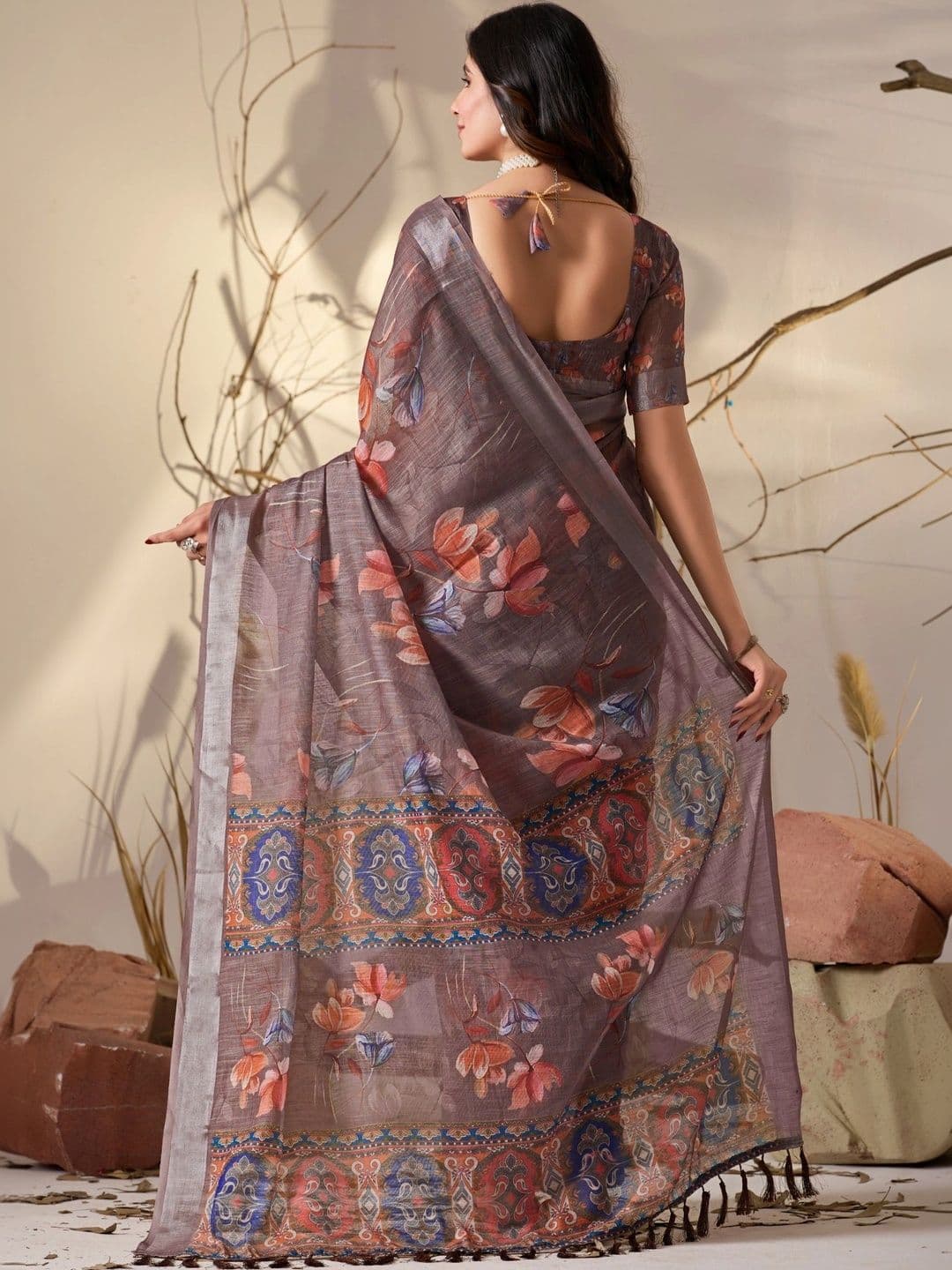 Moda Rapido Floral Zari Linen Blend Designer Saree thumbnail 2