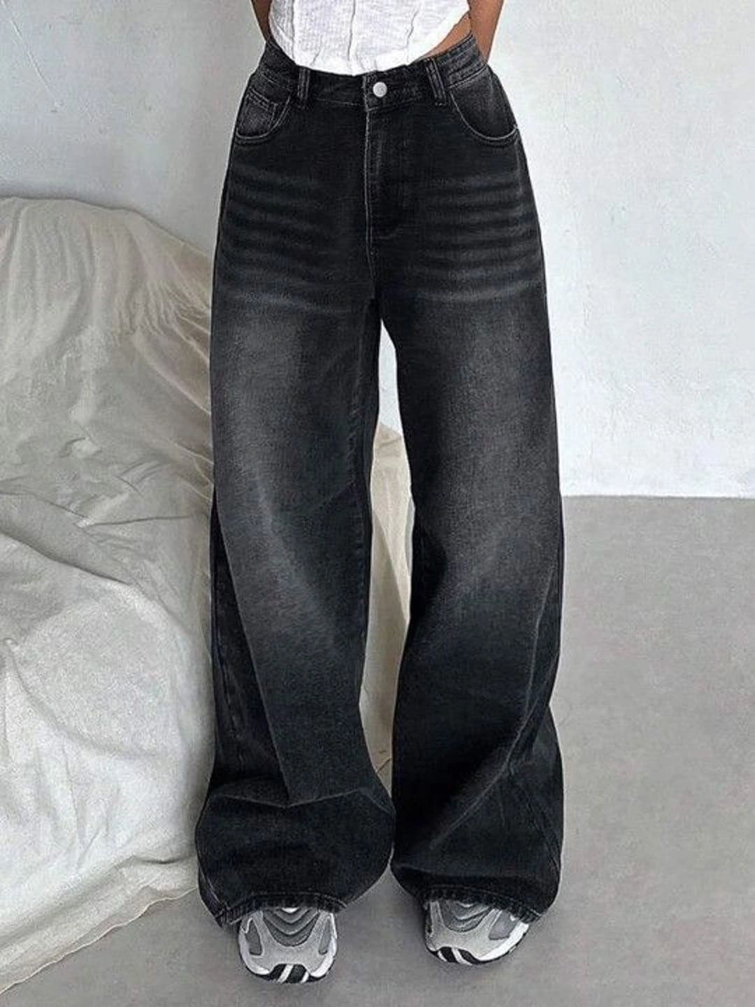 H&H Women Wide Leg High-Rise Low Distress Jeans thumbnail 2