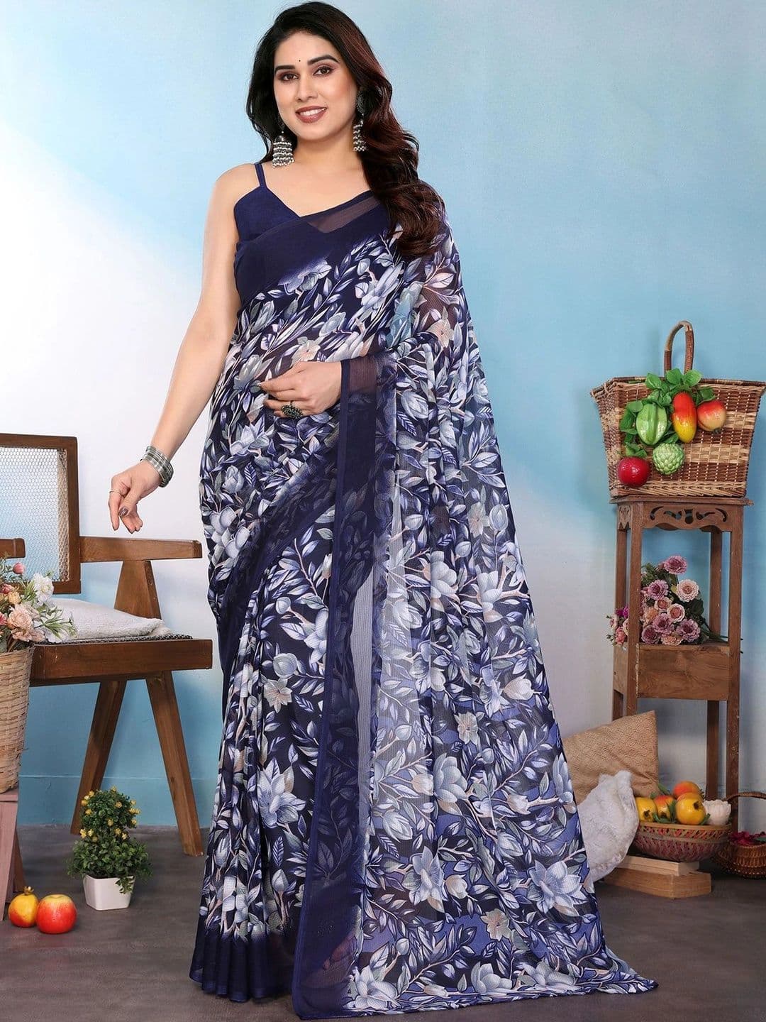 NIRVAAN Floral Poly Georgette Saree thumbnail 5