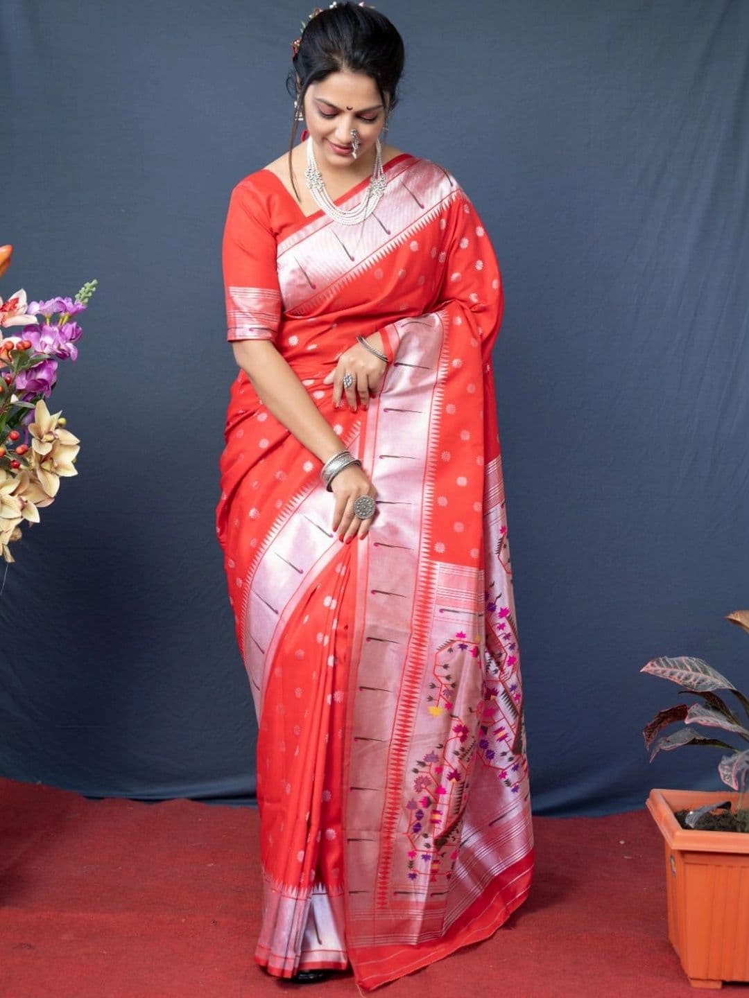 Dhaaga Ghar Woven Design Zari Art Silk Paithani Saree thumbnail 3