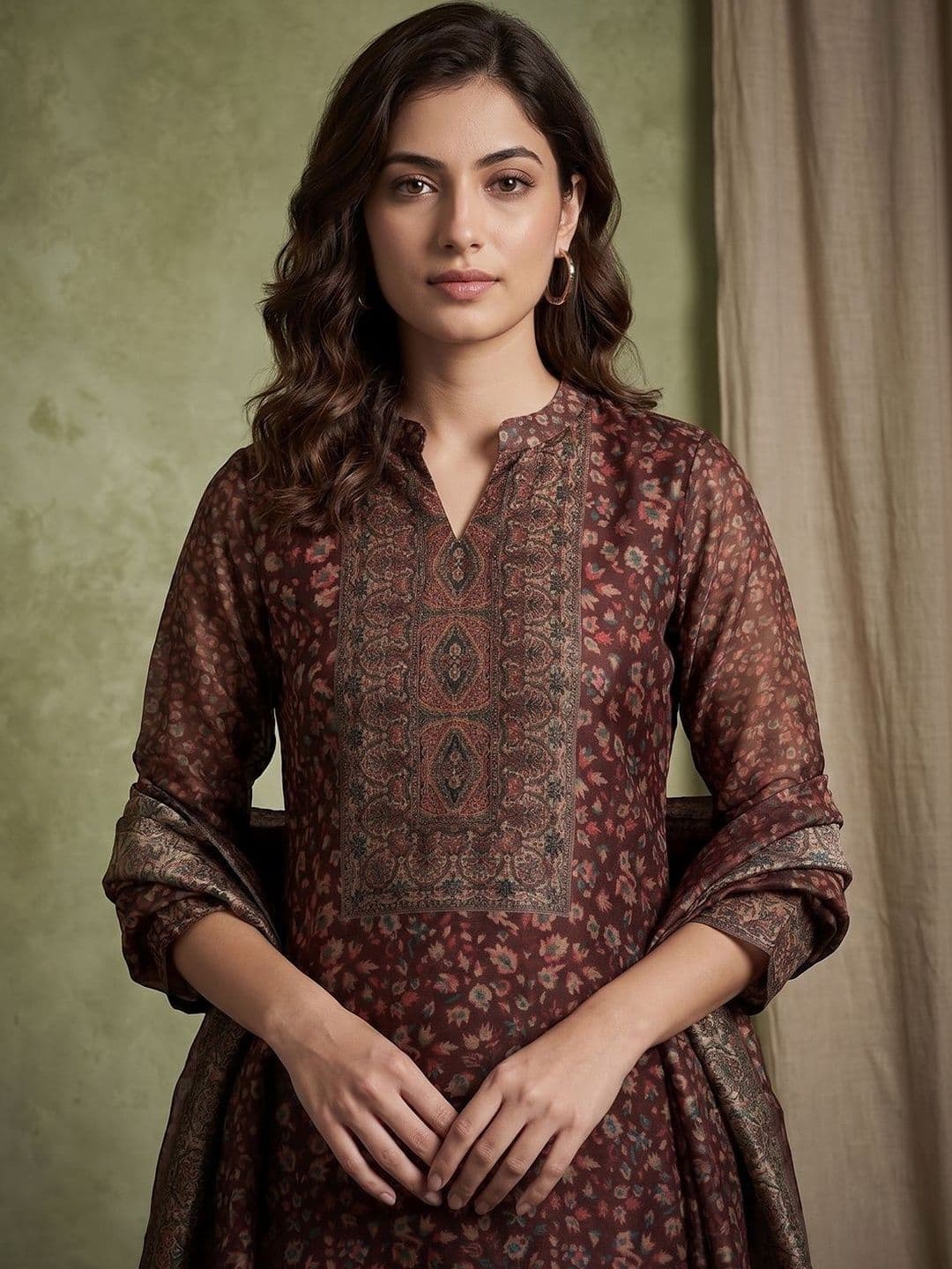 Sangria Women Ethnic Motifs Printed Regular Chanderi Silk Kurta with Trousers & With Dupatta thumbnail 2