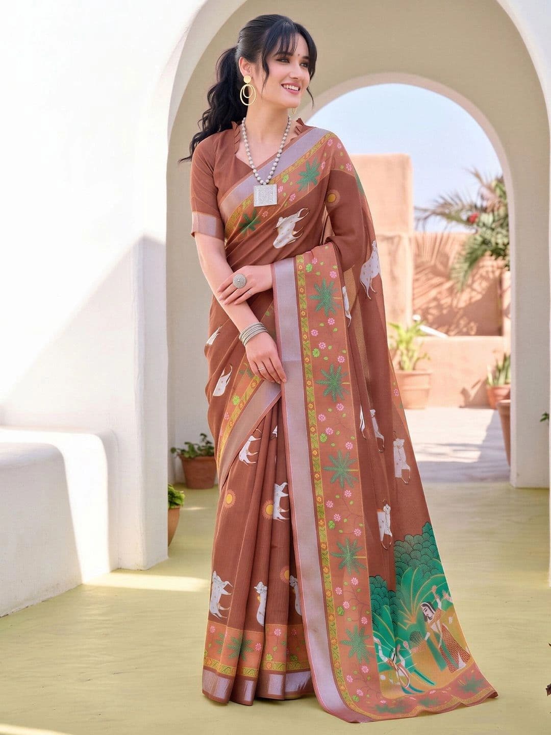 Anouk Kalamkari Zari Designer Block Print Saree thumbnail 7