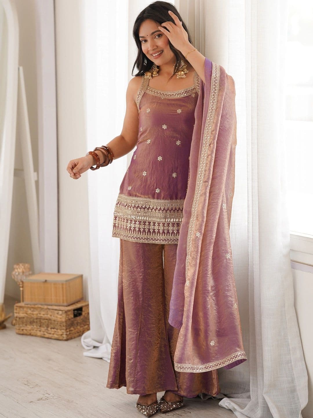Urban Nakhre Women Ethnic Motifs Embroidered Regular Sequinned Pure Silk Kurta with Sharara & With Dupatta thumbnail 4