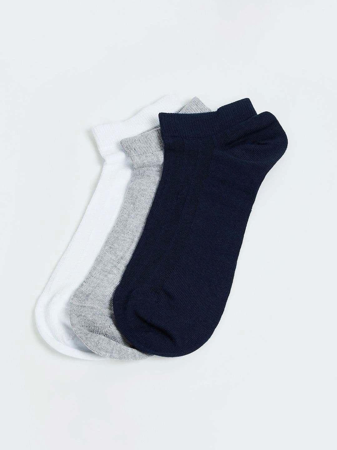 CODE by Lifestyle Men Pack of 3 Cotton Blend Assorted Ankle Length Socks - view 1