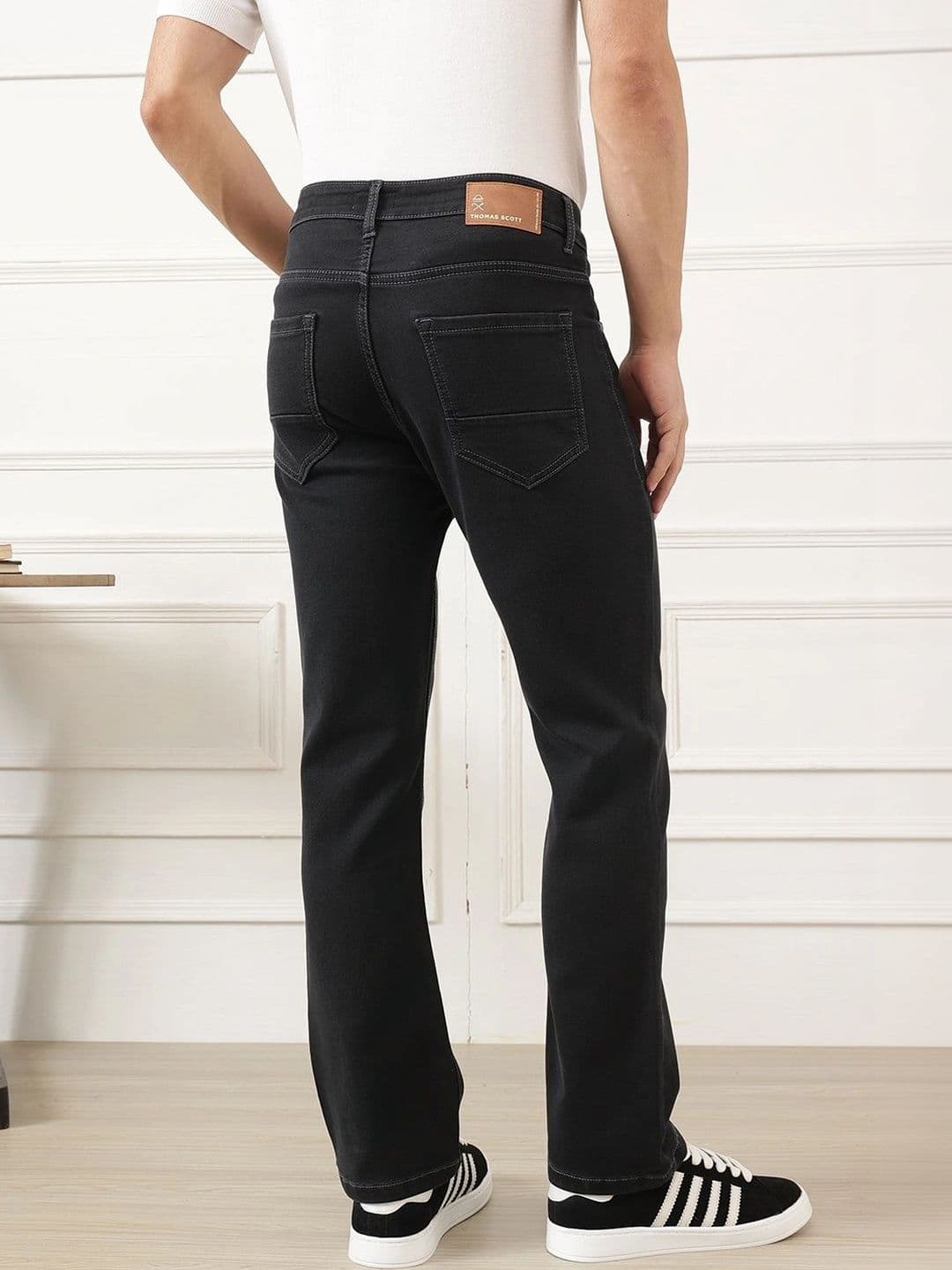 Thomas Scott Men Smart Bootcut Mid-Rise Stretchable Jeans thumbnail 3