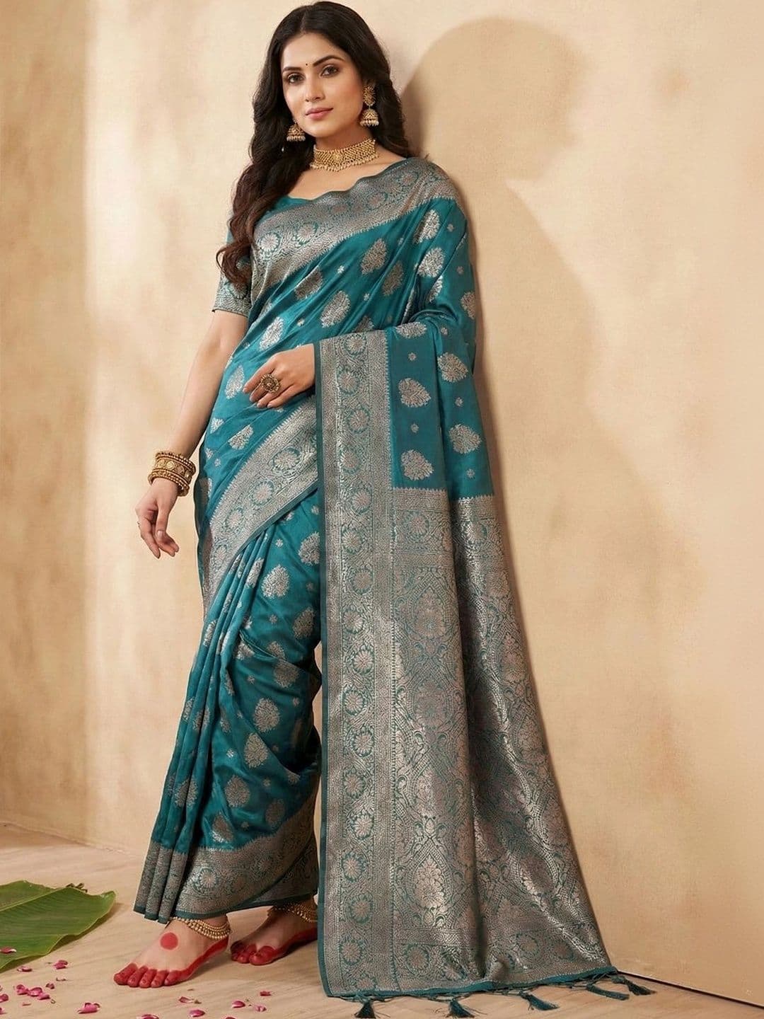 Mitera Woven Design Zari Silk Blend Banarasi Saree - view 1