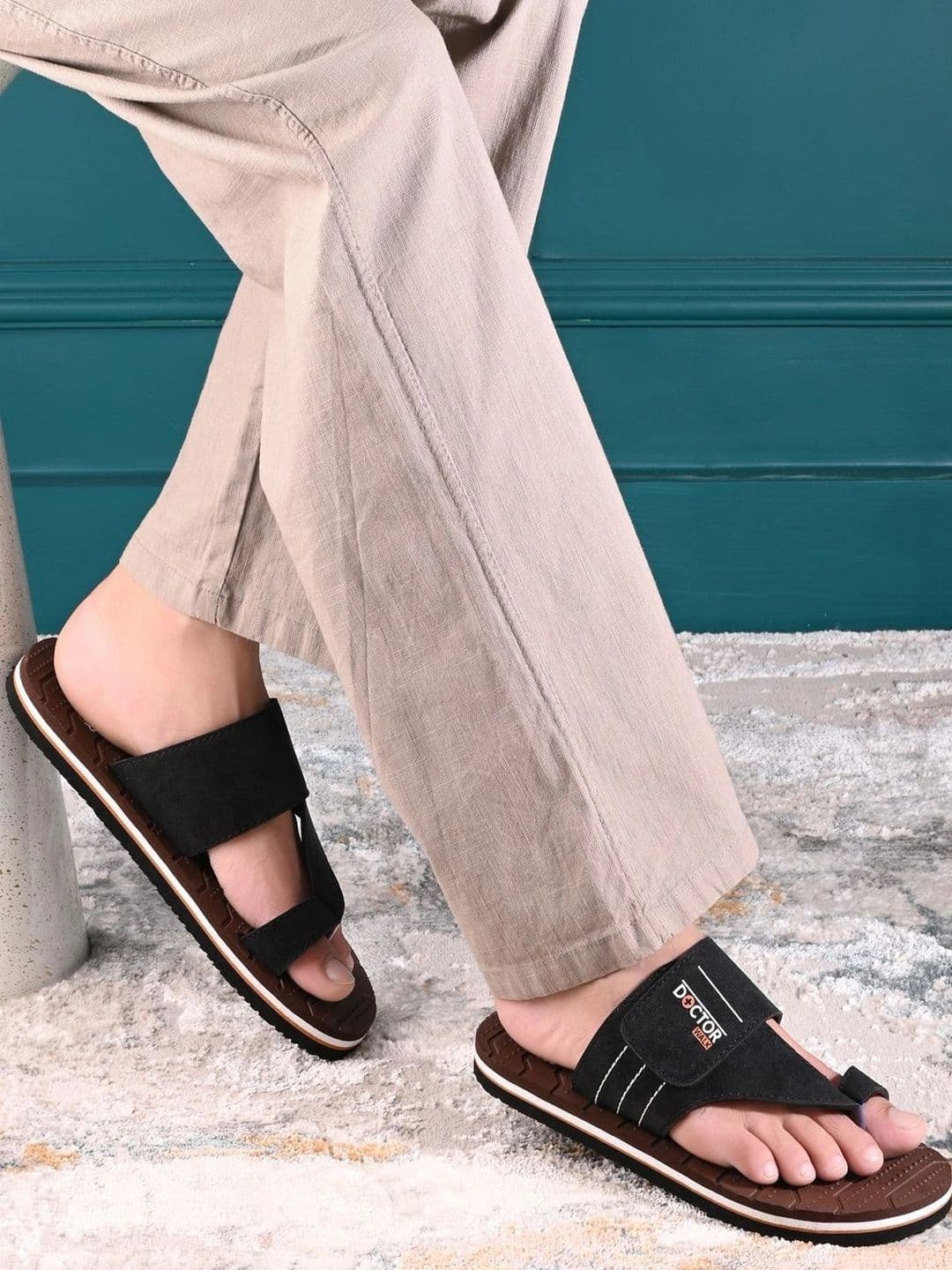 DOCTOR WALK Men Thong Flip-Flops thumbnail 6