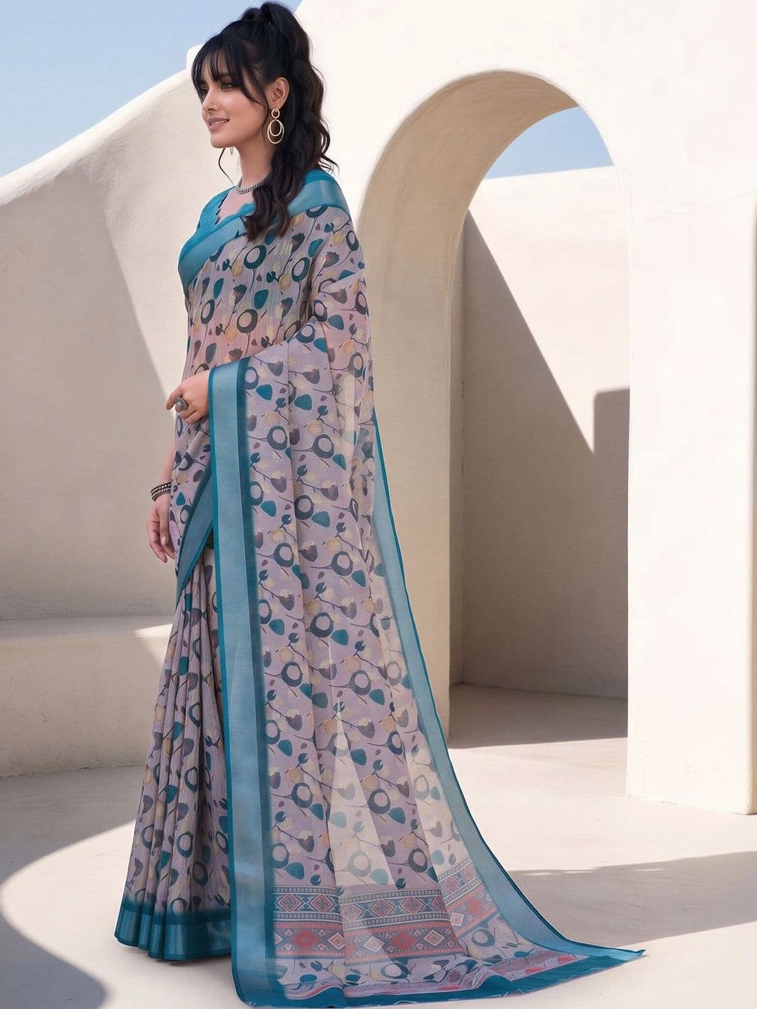Anouk Zari Designer Saree thumbnail 4
