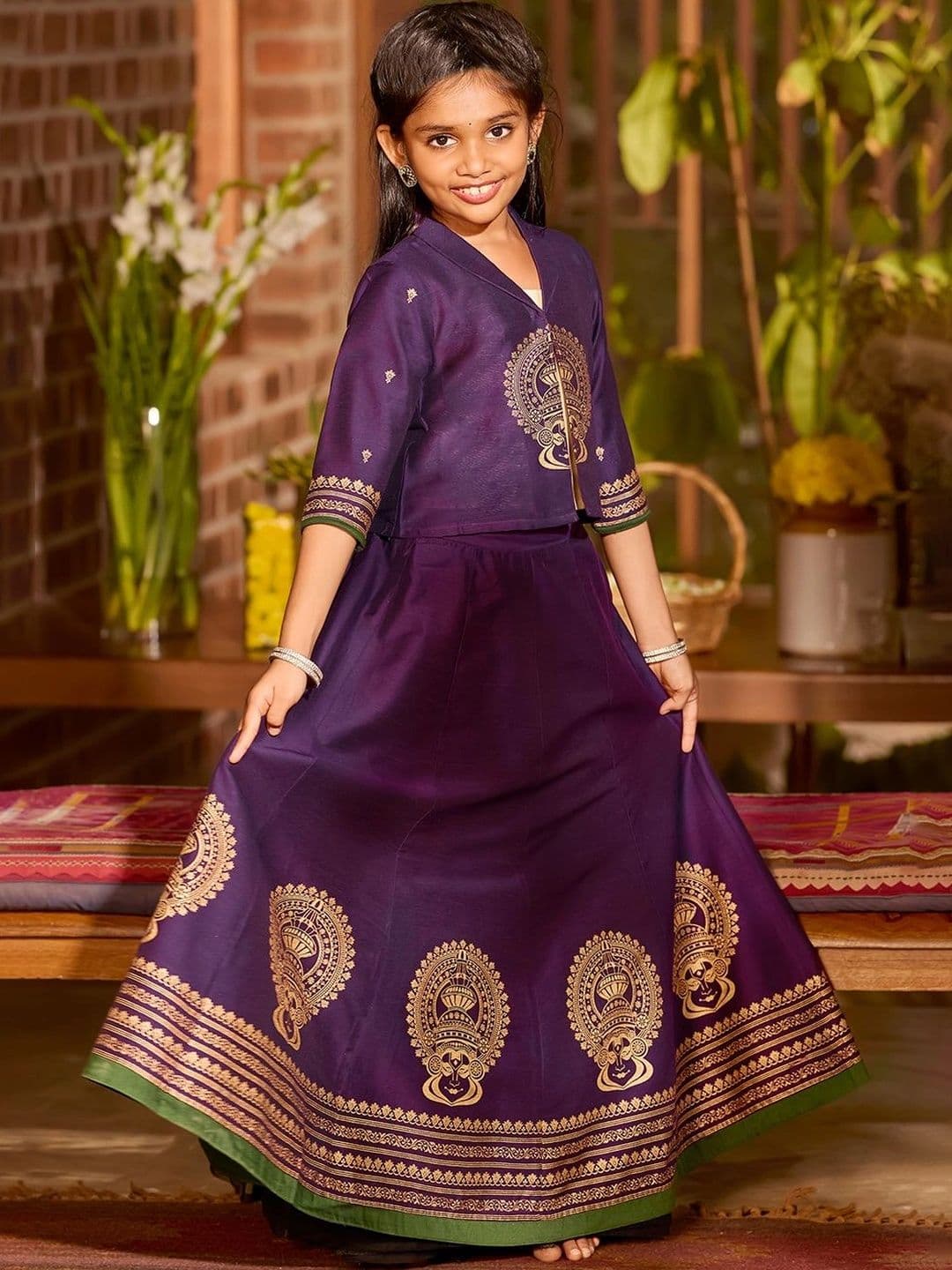Maybell Girls Silk Blend Ethnic Motifs Three-Quarter Sleeves Onam Theme Lehenga Choli thumbnail 4