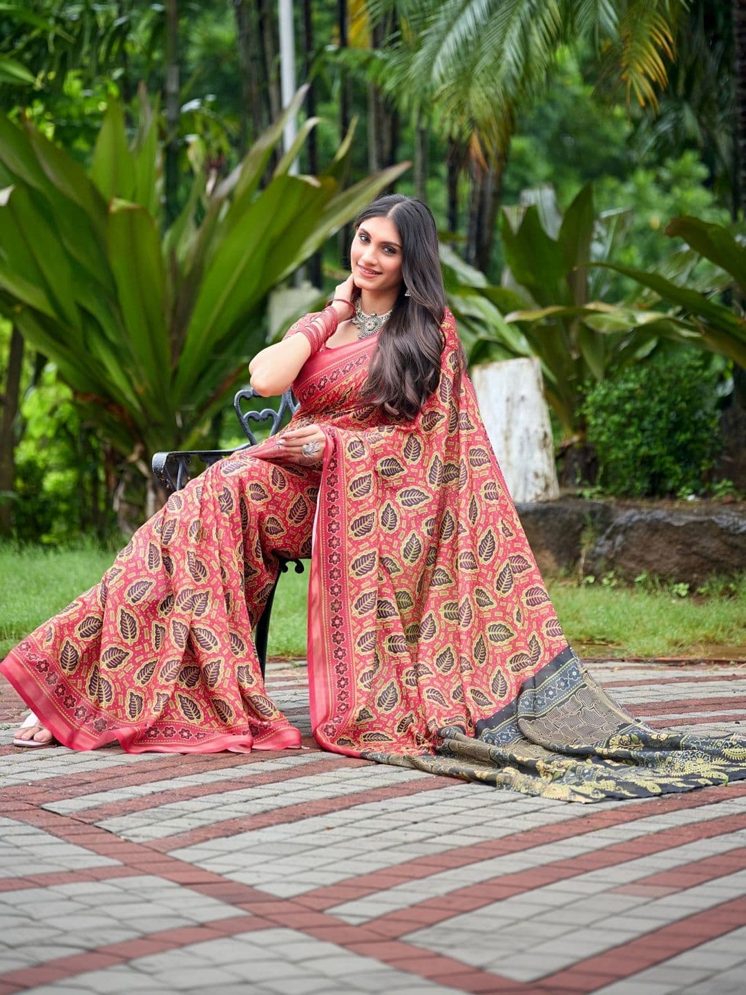 K 5 Fashion Ethnic Motifs Embroidered Pure Cotton Fusion Ikat Saree thumbnail 3