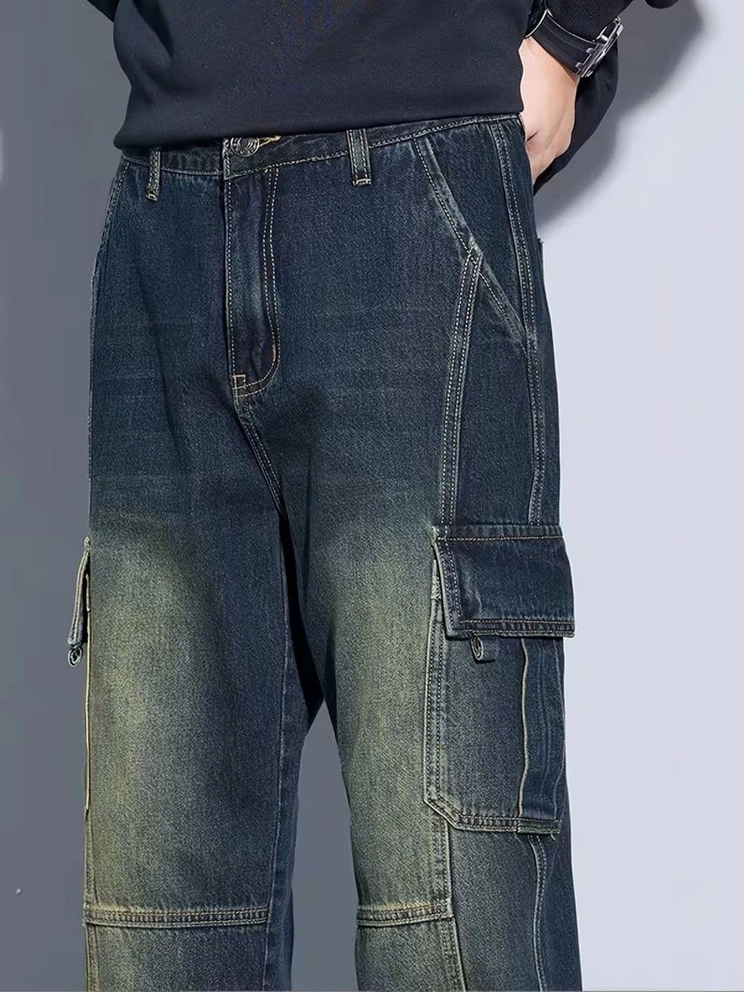 MAKPAK Men Jean Relaxed Fit Mid-Rise Low Distress Stretchable Jeans thumbnail 5