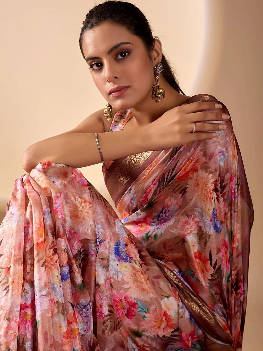 Moda Rapido Floral Zari Silk Blend Designer Saree thumbnail 7