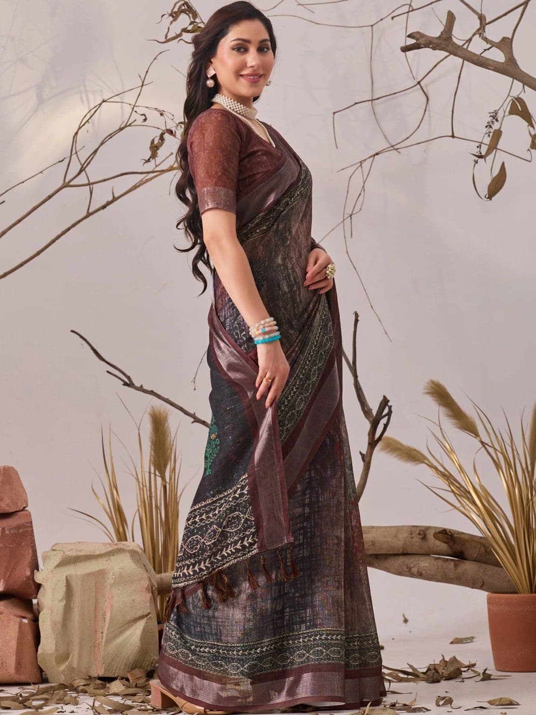 Moda Rapido Linen Blend Designer Saree thumbnail 7