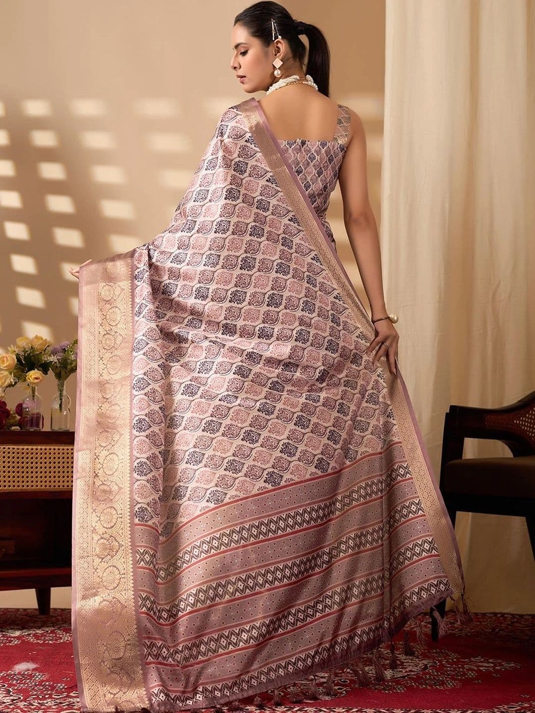 Moda Rapido Woven Design Zari Silk Blend Designer Saree thumbnail 6