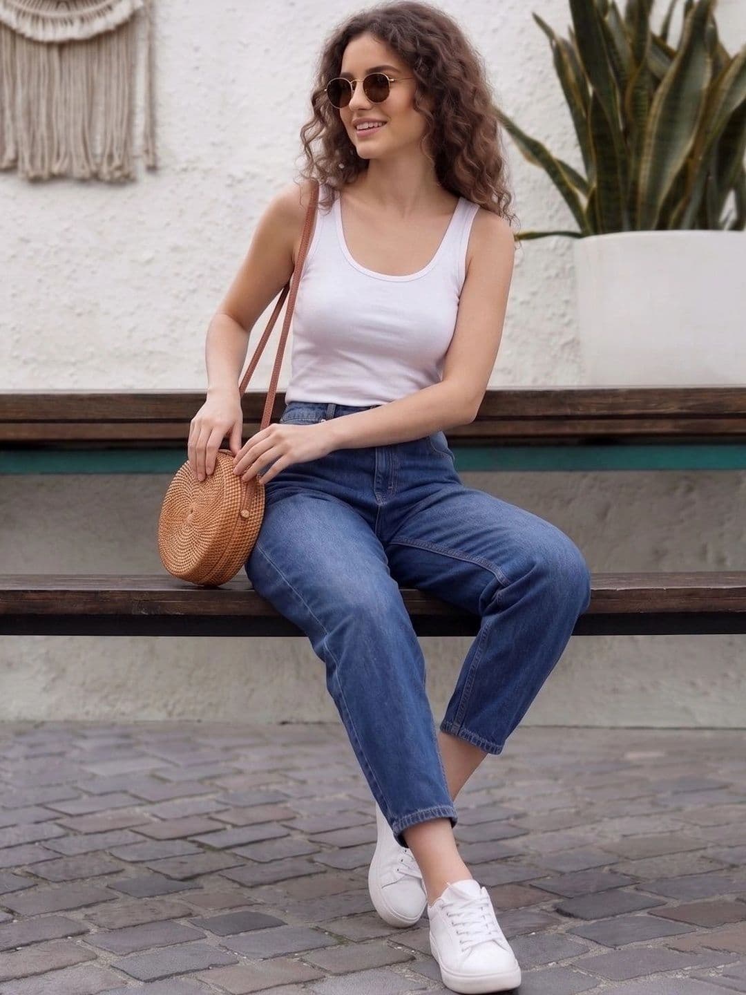 Style Quotient Women Barrel Fit High Rise Cotton Jeans thumbnail 5
