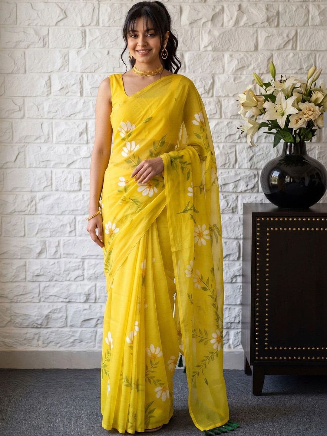 Anouk Floral Poly Georgette Designer Saree - view 1