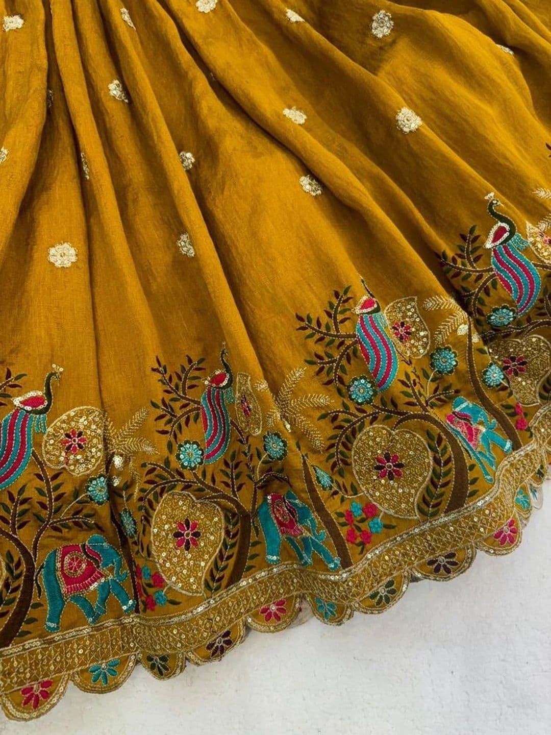 Closin Embroidered Thread Work Ready to Wear Lehenga & Unstitched Blouse With Dupatta thumbnail 4