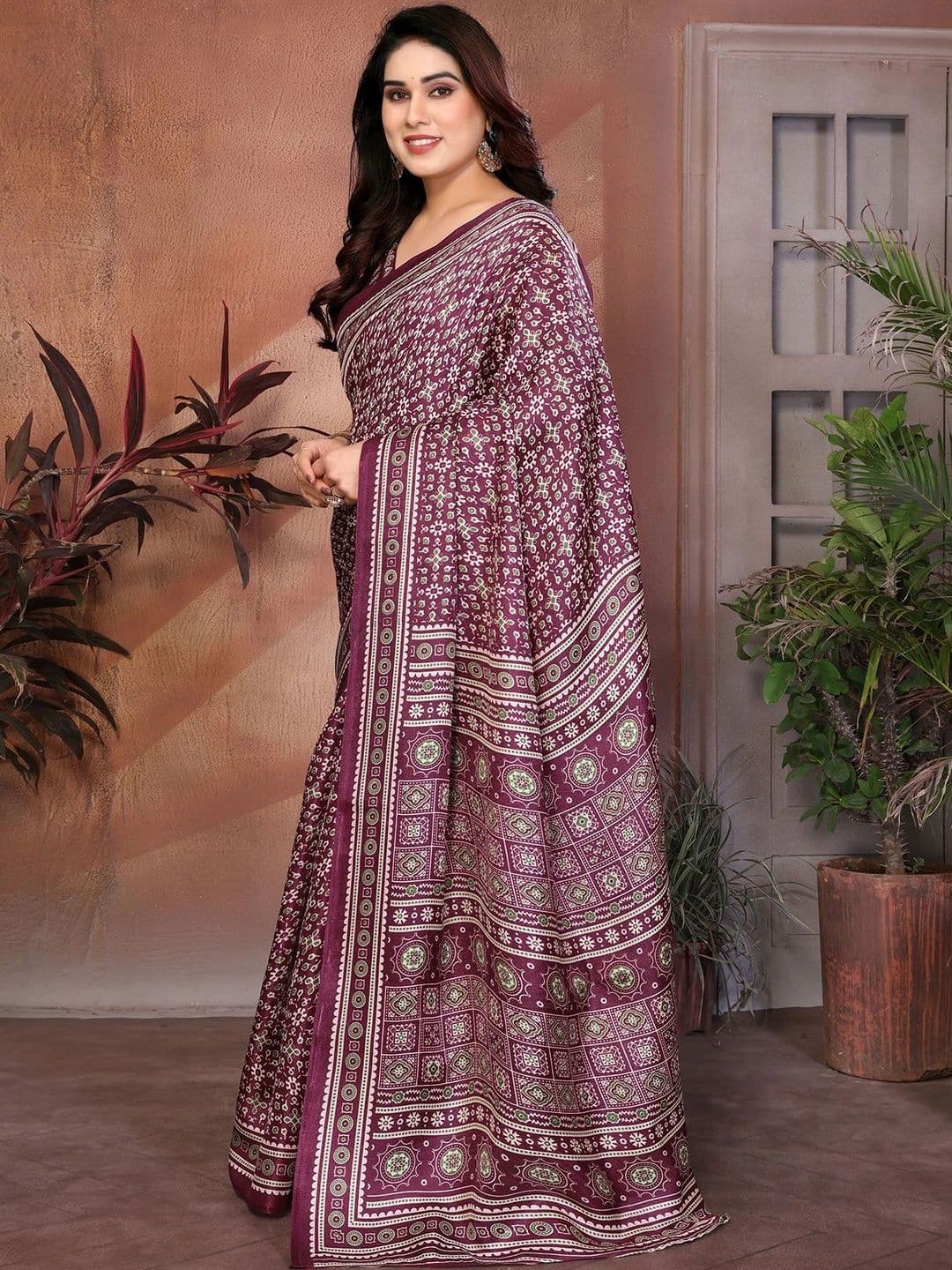KALINI Art Silk Saree thumbnail 2