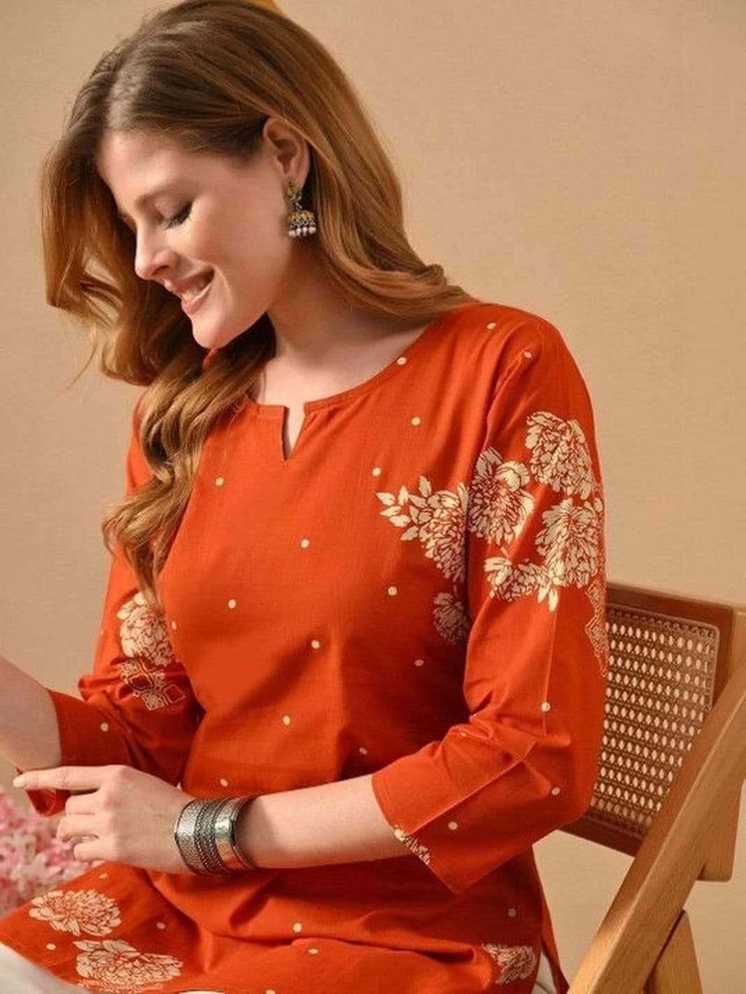 Sangria Floral Printed Kurti thumbnail 2