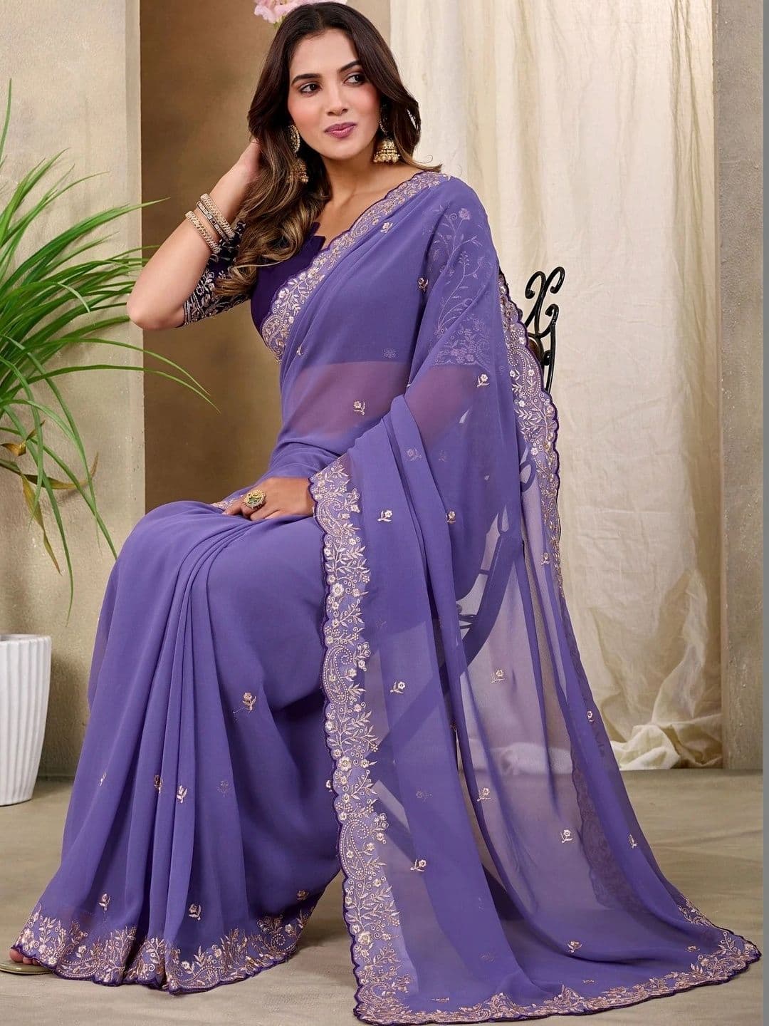 Tradivibe Floral Embroidered Pure Georgette Heavy Work Saree thumbnail 5