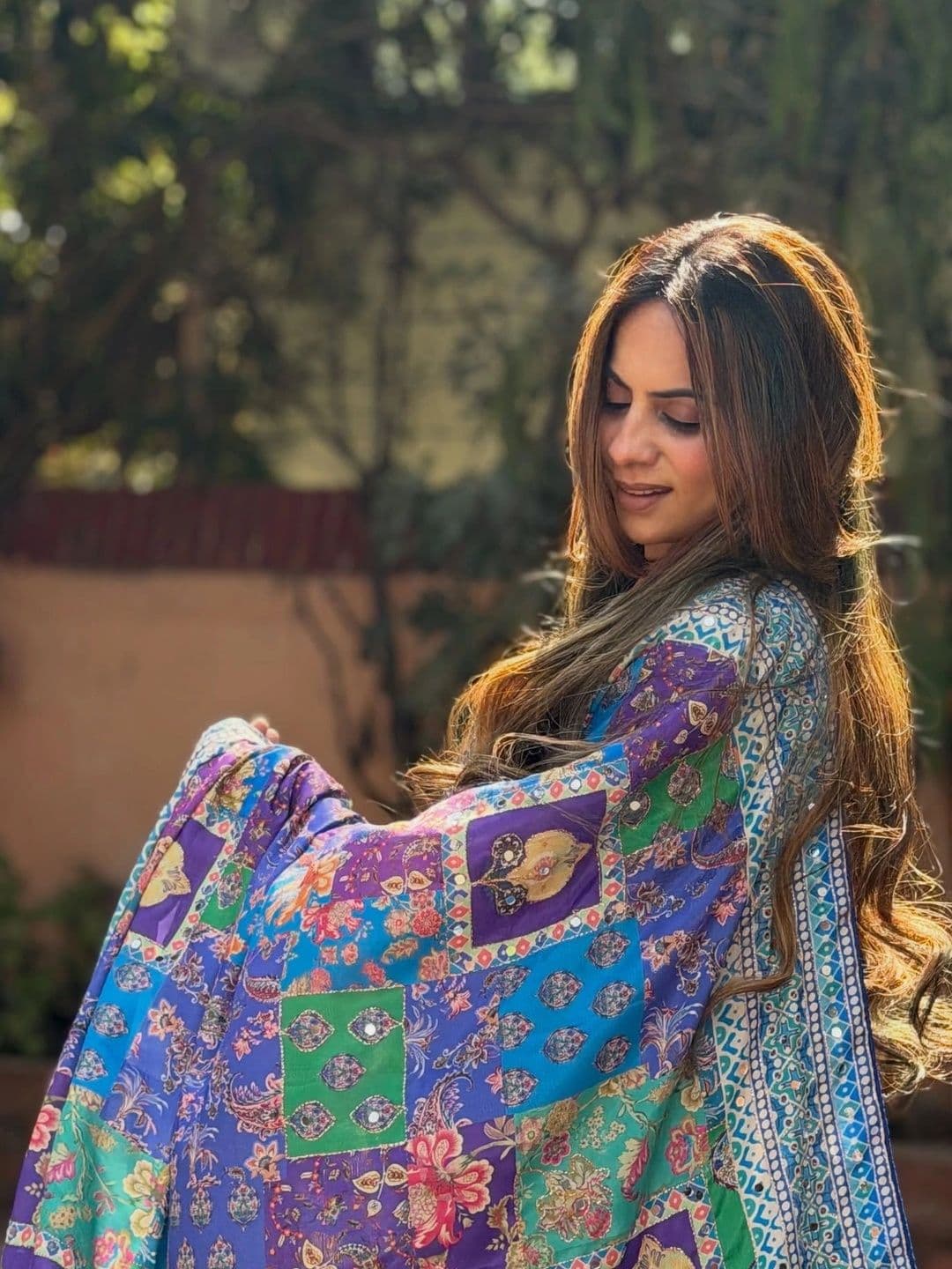 Sangria Ajrak Block Mirror Work Poly Chiffon Patola Saree thumbnail 4