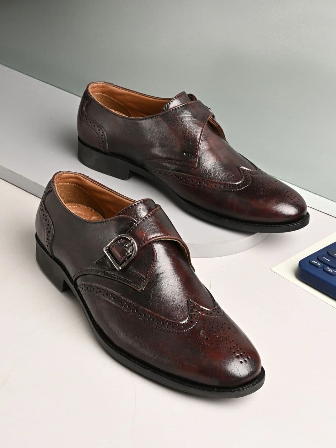 Killer Men Round-Toe Formal Shoes - view 1
