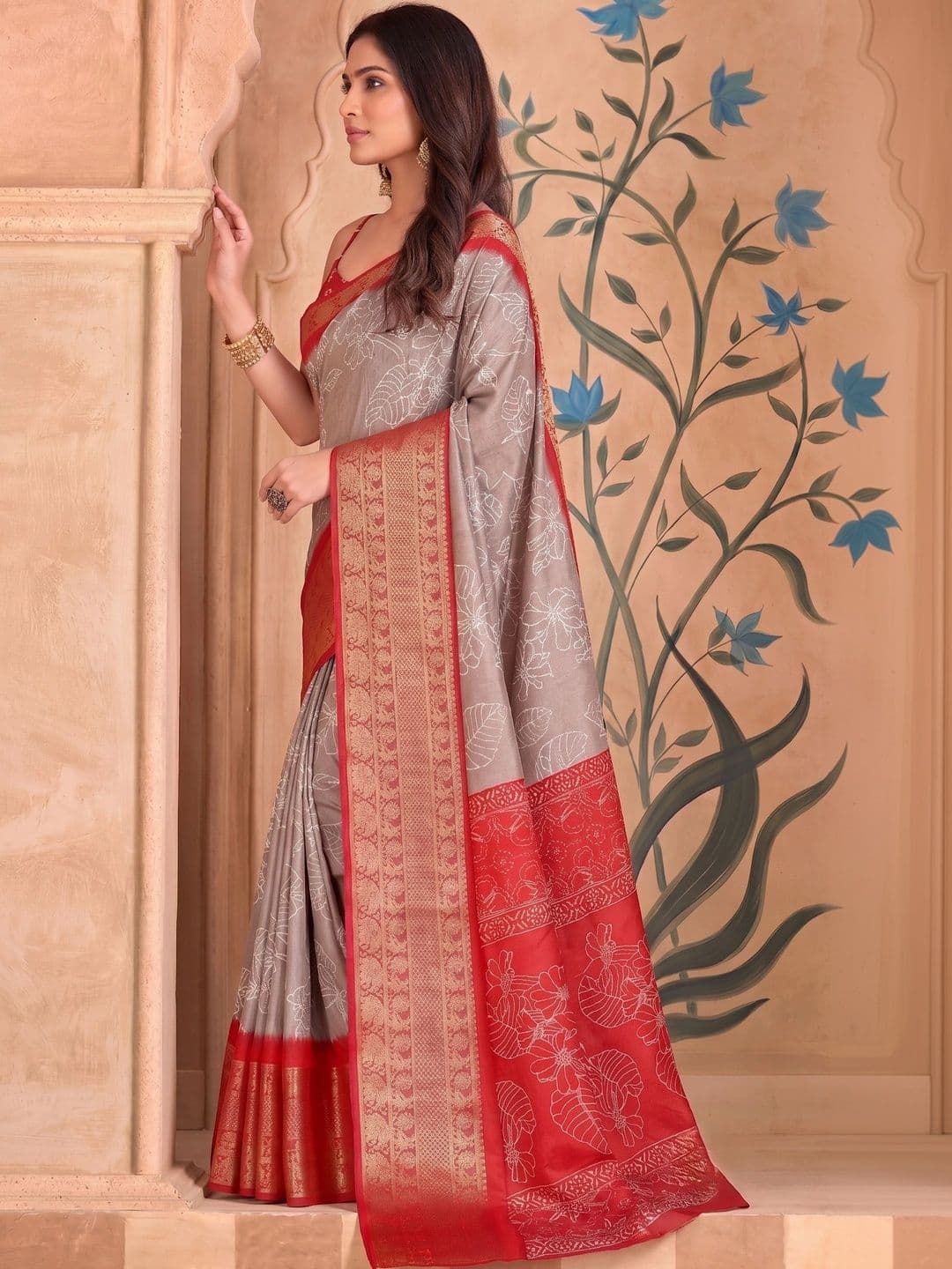 BOLOKA Zari Art Silk Designer Saree thumbnail 2