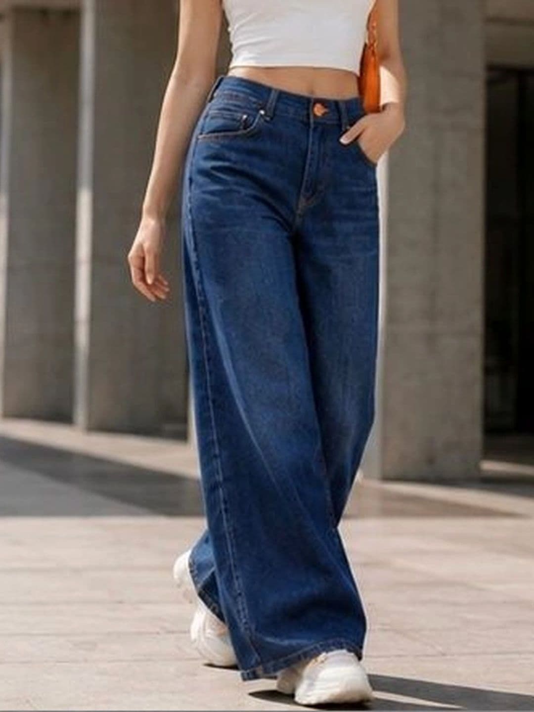 STRV Women Loose Wide Leg High-Rise Light Fade Stretchable Jeans - view 1