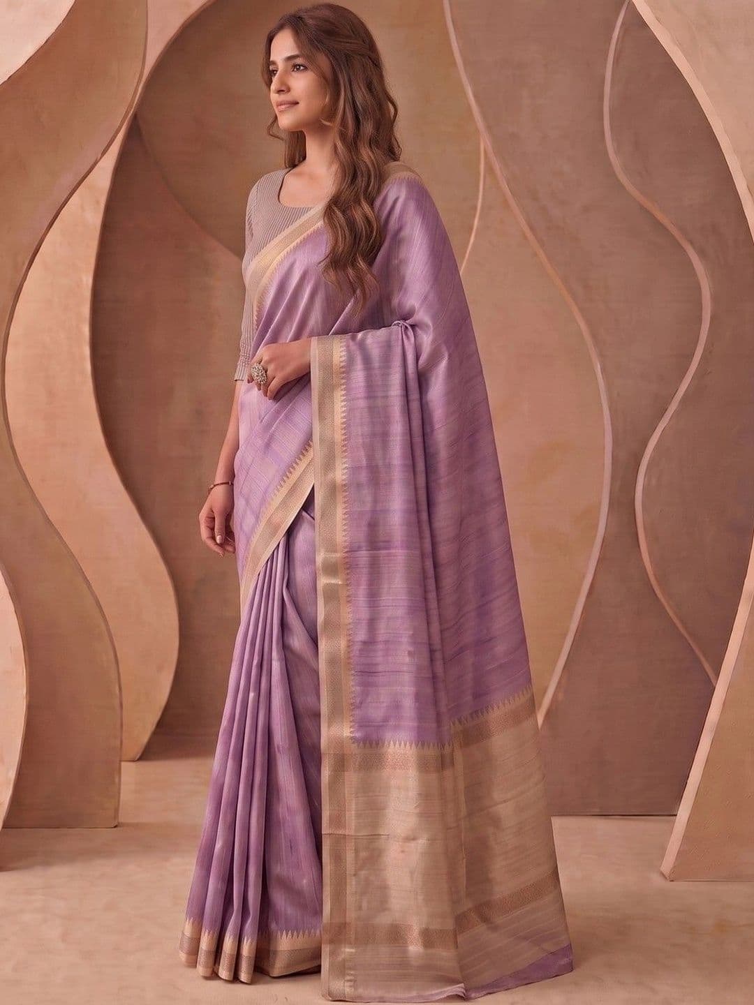 House of Vived Embellished Silk Blend Designer Saree thumbnail 3