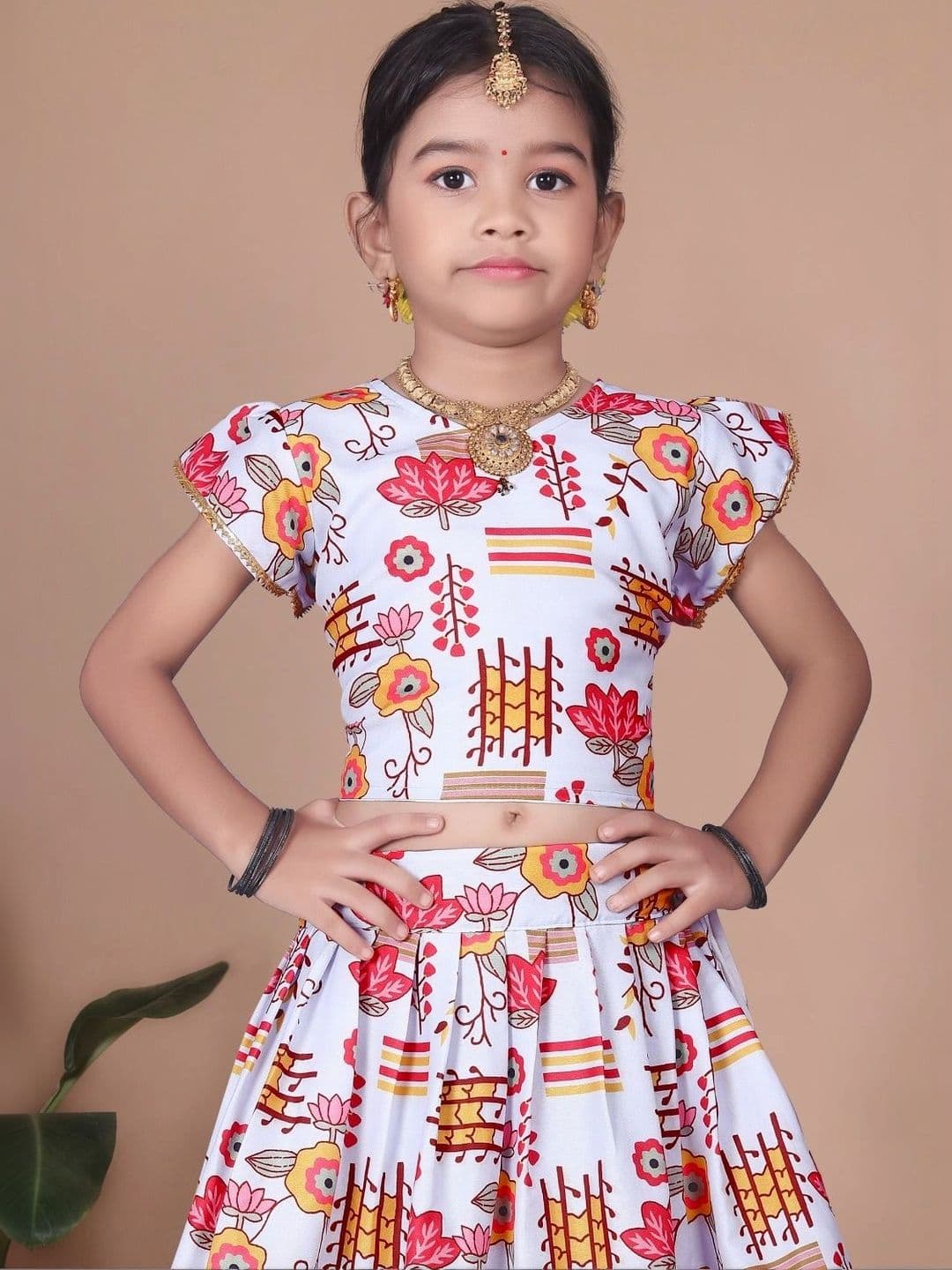 Tiny Twirls Girls Printed Ready to Wear Lehenga & thumbnail 2
