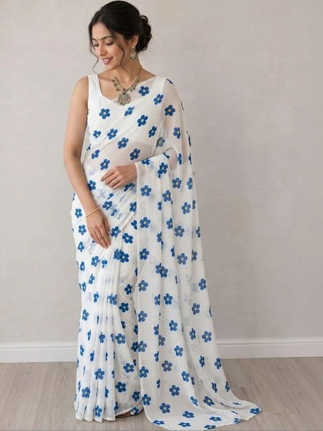 ARIHANT CREATIONS Floral Poly Georgette Saree thumbnail 2