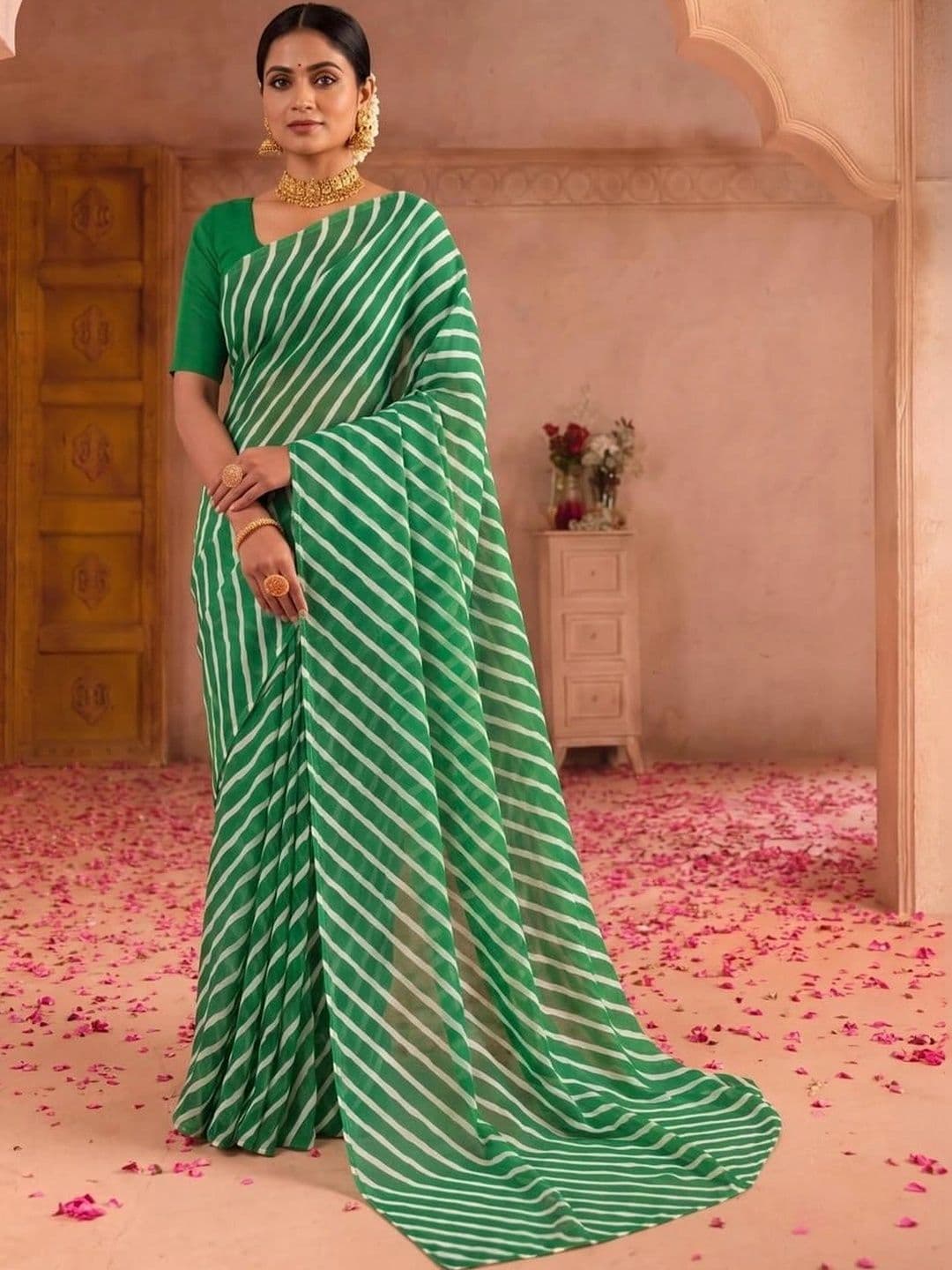 SAMANTHA Leheriya Poly Georgette Leheriya Saree thumbnail 4