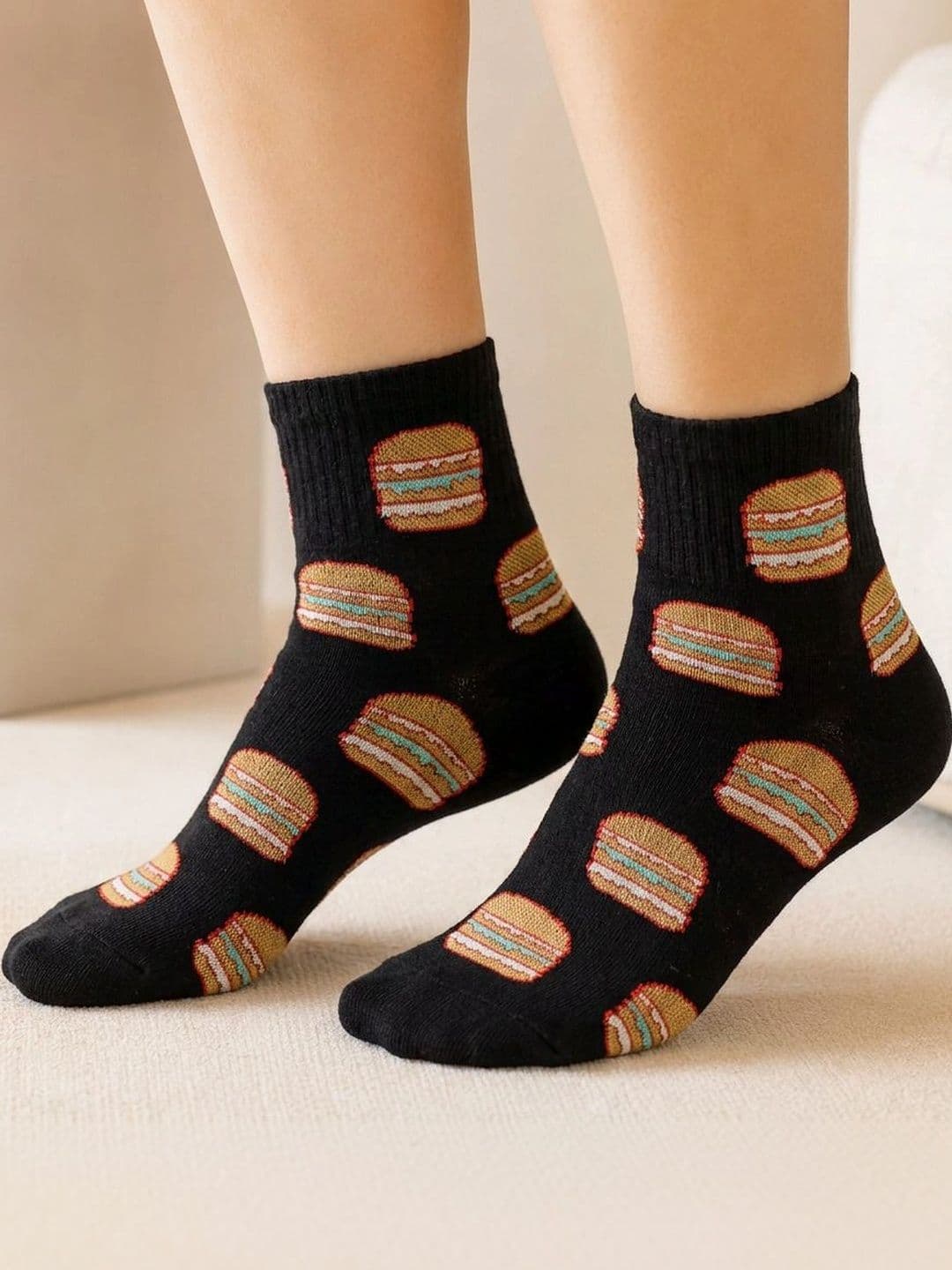 NeaToes Unisex Pack of 3 Cotton Assorted Patterned Above Ankle Socks - view 1